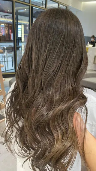 ロング パーマモデル募集🌈 森脇帆南のヘアスタイル