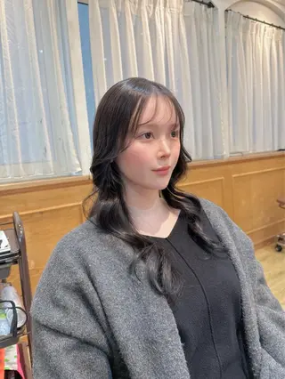 ロング ヘアメイク美容師 🦋サカモトレナ🦋のヘアスタイル