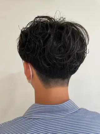 ショート パーマ デザインカラー★★★ Haco+shihoのヘアスタイル