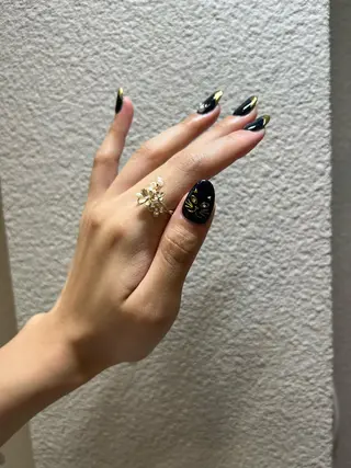 ネイル zir  nail 🕊️💗RIOのネイルデザイン