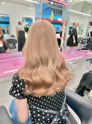 ロング カラー ダメージレスハイ トーン💖kanonのヘアスタイル