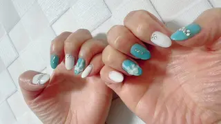 ネイル Fleur 【フルール】のネイルデザイン