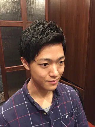 ショート メンズ 【24時まで営業✨】 吉本　成樹のヘアスタイル
