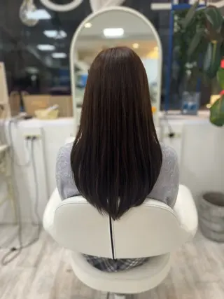 ロング 岡崎 嶺のヘアスタイル