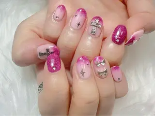 ネイル 西野 カナのネイルデザイン