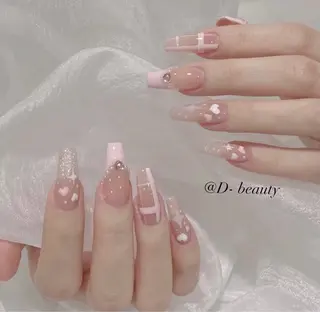 ネイル D-BEAUTY Nailsalonのネイルデザイン