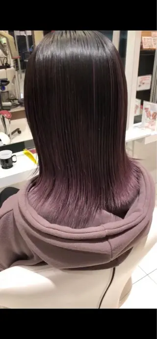 ミディアム カラー 横倉 宏樹のヘアスタイル