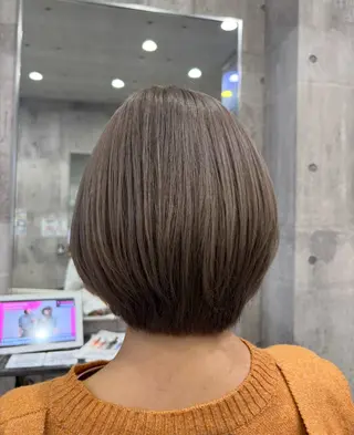 ショート 🍑🧋ハイトーン 暖色カラーlucaのヘアスタイル