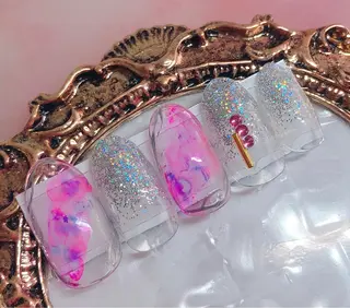 ネイル CROWN プライベートサロンのネイルデザイン