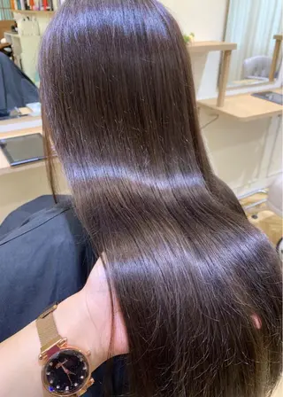 ロング 髪質改善お任せ ください♪ひとみのヘアスタイル