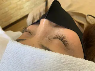 マツエク・マツパ 南 真理奈の眉毛・アイブロウイメージ