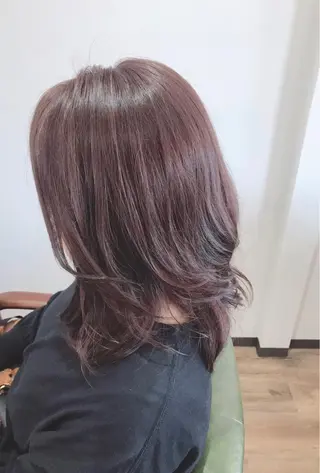 ミディアム カラー Rug Relief 吉田のヘアスタイル