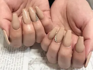 ネイル elu :nail&eyeのネイルデザイン