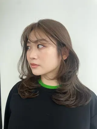 ミディアム ら んのヘアスタイル