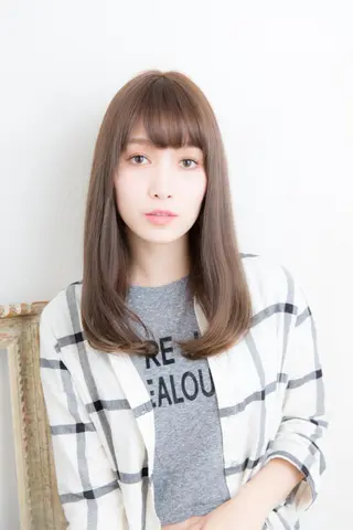 セミロング エリアNo.1人気✨ ブリッツレボ☘️のヘアスタイル