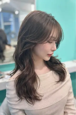 セミロング 《お悩み改善》 美容師アラカキのヘアスタイル