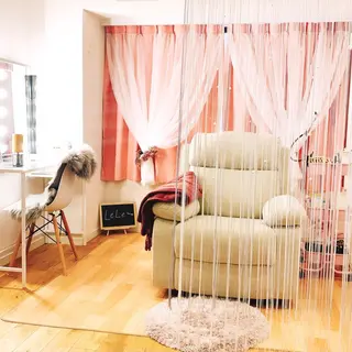 LeLe/中崎町/ LED/眉毛のマツエク・マツパデザイン