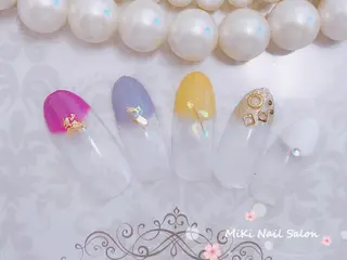 ネイル MiKi Nai池袋 長さだし得意のネイルデザイン