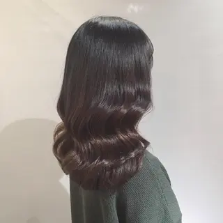 ミディアム カラー ヘアアレンジ 柔らか垢抜けｶﾗｰと ｶｯﾄ🫧ASUKAのヘアスタイル