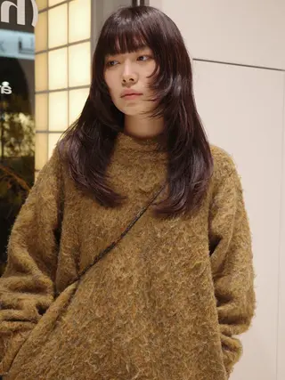 ロング カラー (𝐡)𝐰𝐢𝐦 𝐲𝐮𝐧𝐚のヘアスタイル