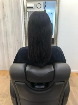 ロング ツノガイ エリのヘアスタイル