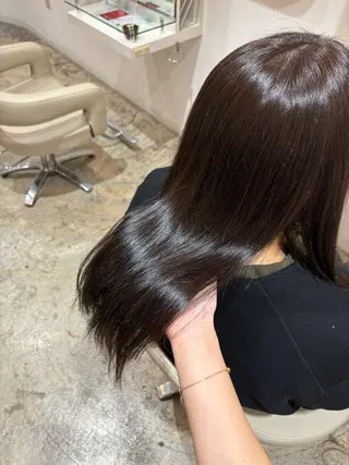 ロング カラー 佐藤 優里のヘアスタイル