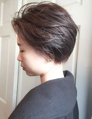 ショート カラー ショート✨ボブ✨代表 新田見美仁のヘアスタイル