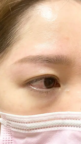 塚田 里香のマツエク・マツパデザイン