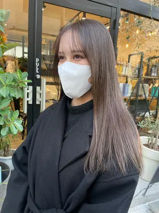 ロング 透明感カラー 🦋AYAのヘアスタイル