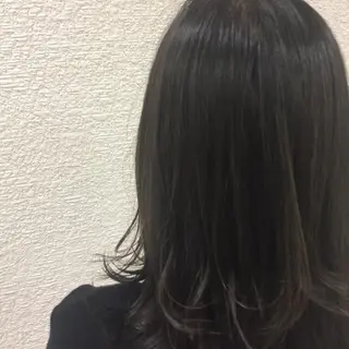 セミロング カラー 盛れるレイヤーカット 得意🌹井上美沙のヘアスタイル