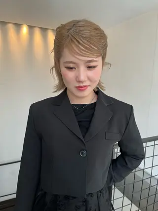 aya/ブリーチ/ ボブ/ショートのヘアスタイル