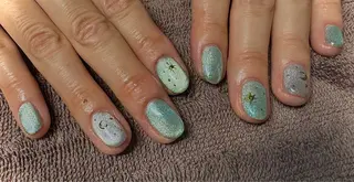 ネイル M. KOTOMIのネイルデザイン