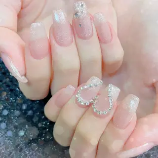 ネイル MoON...❤︎ MeGuのネイルデザイン