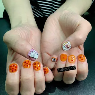 ネイル 個性派ネイルサロン 💅🏼ターコイズのネイルデザイン
