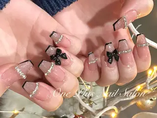 ロング ネイル One Plus Nail Salonのネイルデザイン