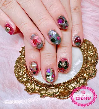 ネイル CROWN プライベートサロンのネイルデザイン