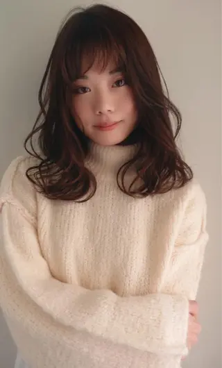 ミディアム カラー 京都大人女性ショート 徒歩1分/秋山のヘアスタイル