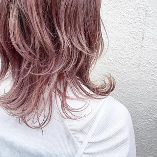 ミディアム カラー パーマ ヘアアレンジ メンズ キッズ ネイル マツエク・マツパ 切りっぱなしヘアボブ ミディアムヘアRYOのヘアスタイル