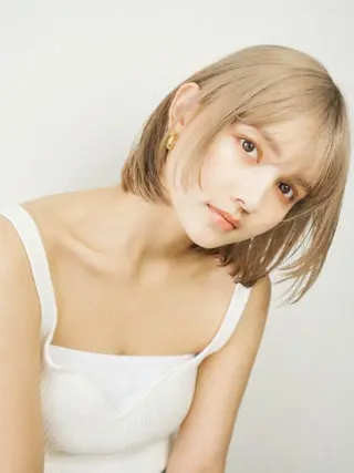 ミディアム カラー "オトナ髪”/ LAKA TOCCAのヘアスタイル