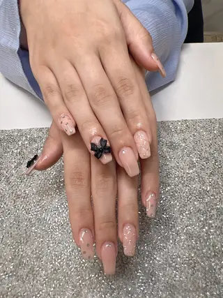 ネイル ガレンドウ 白澤 愛子のネイルデザイン