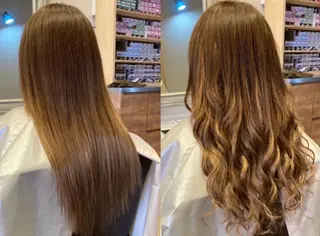 ロング GRANDE アオキのヘアスタイル