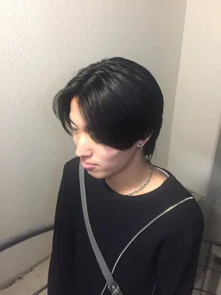 ショート 小長谷 夕菜のヘアスタイル