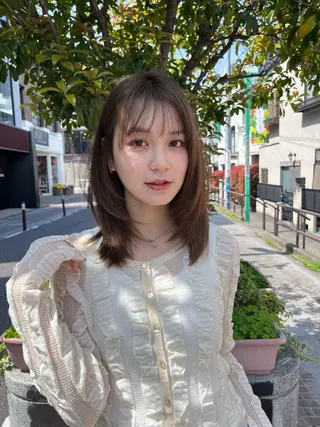 ミディアム レイヤーくびれヘア アレンジmanakaのヘアスタイル