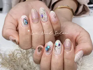 ショート カラー ネイル Le’a NailSalonのネイルデザイン