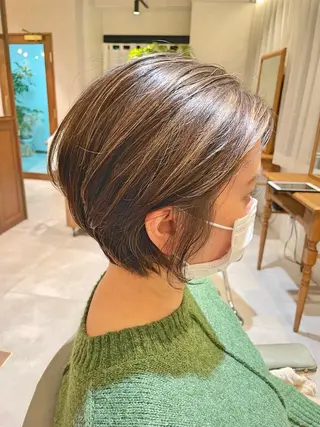 ショート 日比崚介🍀 おくれげ小顔カットのヘアスタイル