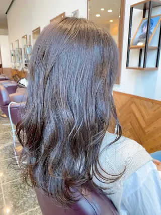 セミロング 【副店長/縮毛矯正】 小野沢駿弥のヘアスタイル