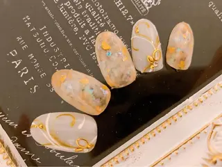 ネイル f'bloom  L’ecrinのネイルデザイン