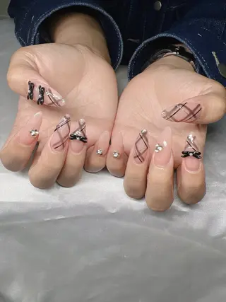 ネイル Lee Nailsのネイルデザイン