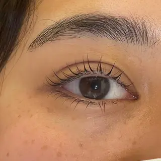 マツエク・マツパ Ali'i YURIの眉毛・アイブロウイメージ