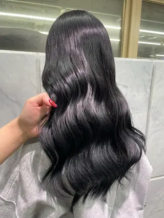 ロング カラー ヘアアレンジ 🪸店長ハイトーン エクステmisakiのヘアスタイル